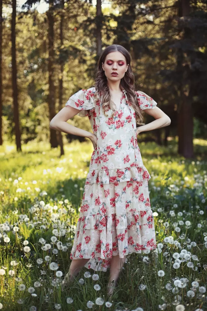 Larsuu Dione Dress Beige
